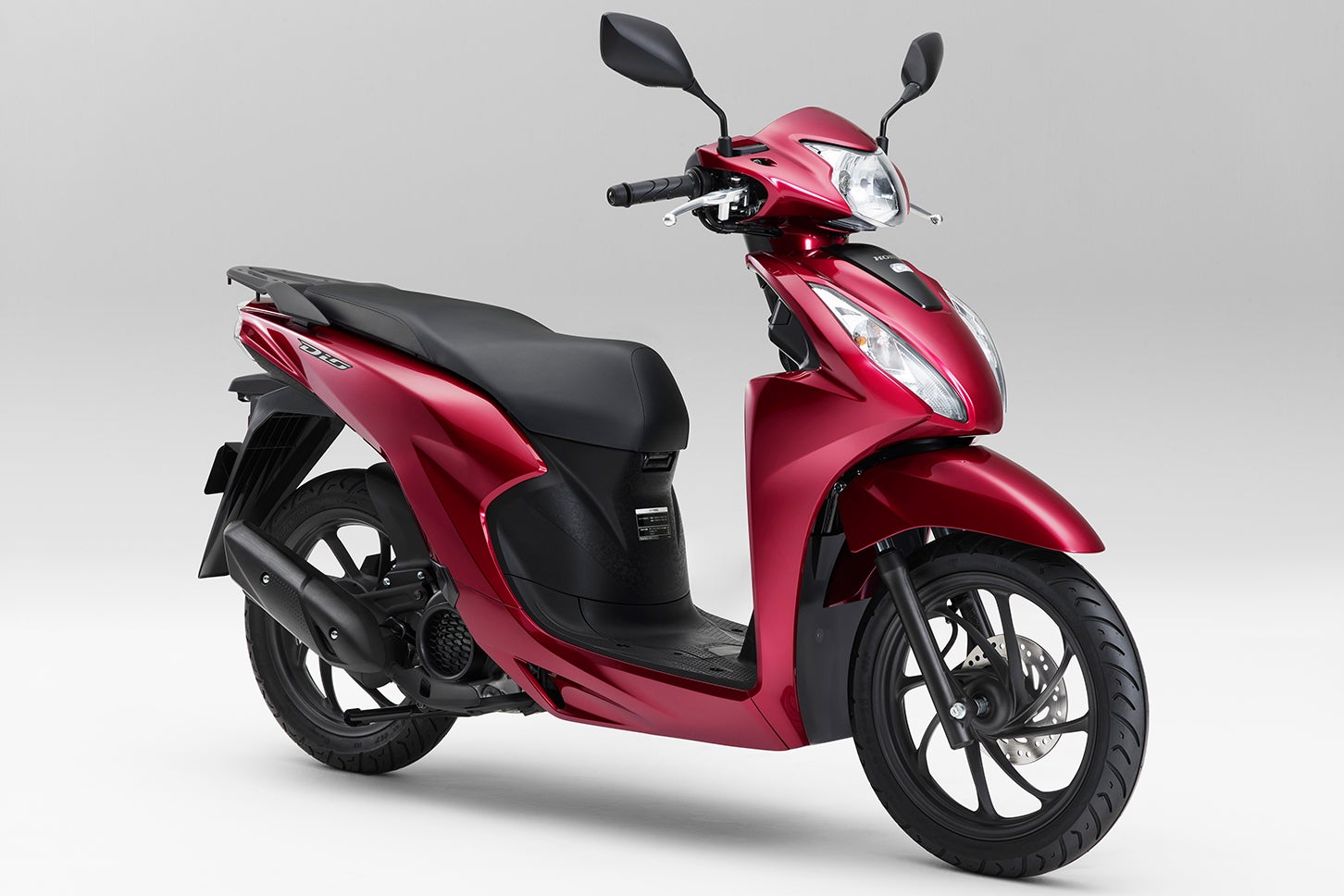 ホンダ・ディオ110 ライト｜カラー：キャンディーラスターレッド