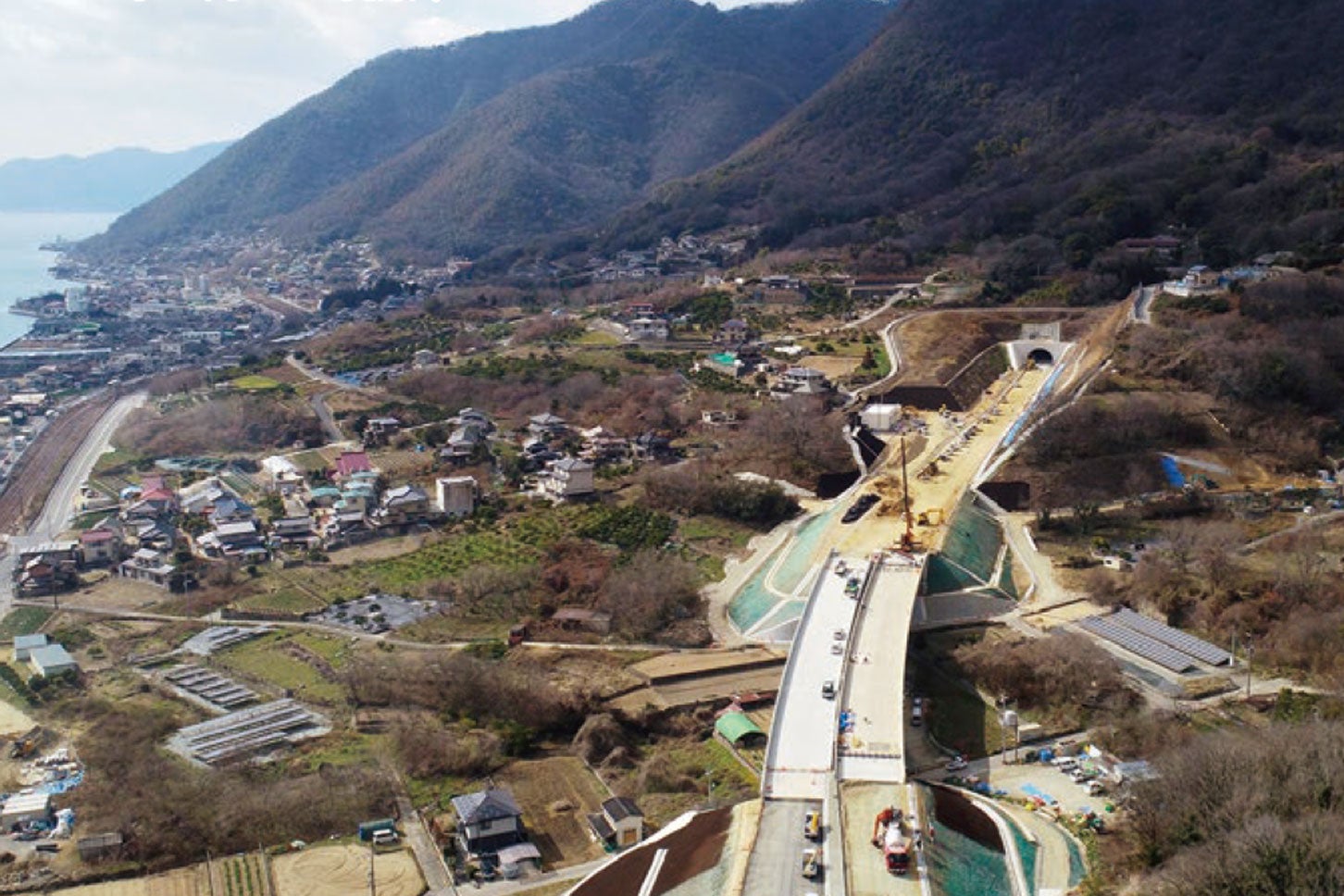 工事途中の木原道路。2021年2月撮影。