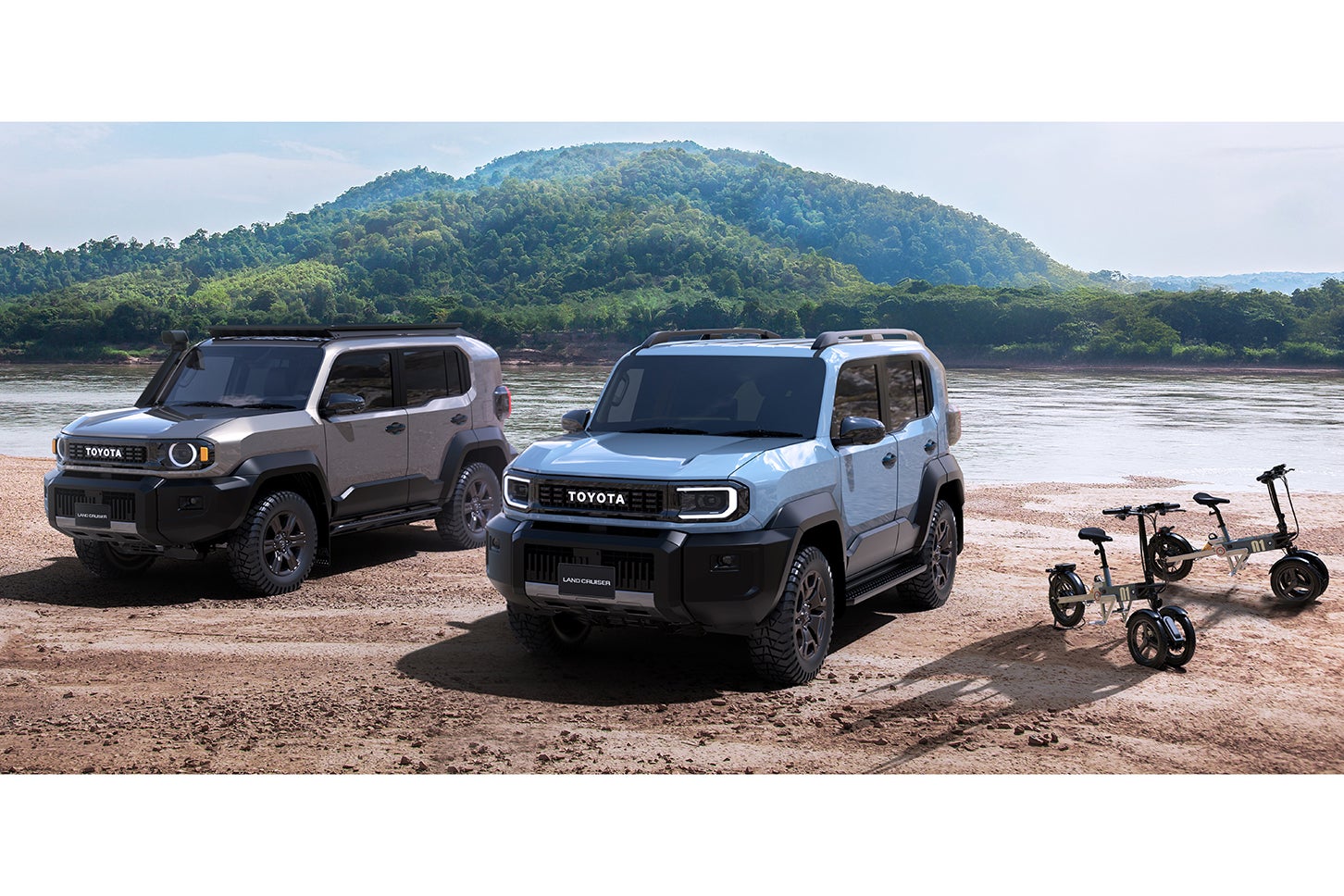 写真左からランドクルーザー“FJ”（海外カスタマイズ仕様・プロトタイプ）、ランドクルーザー“FJ”（プロトタイプ）、LAND HOPPER コンセプトモデル