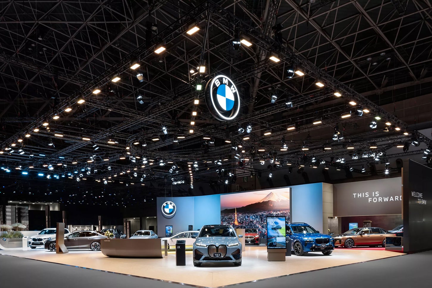 BMWブースイメージ