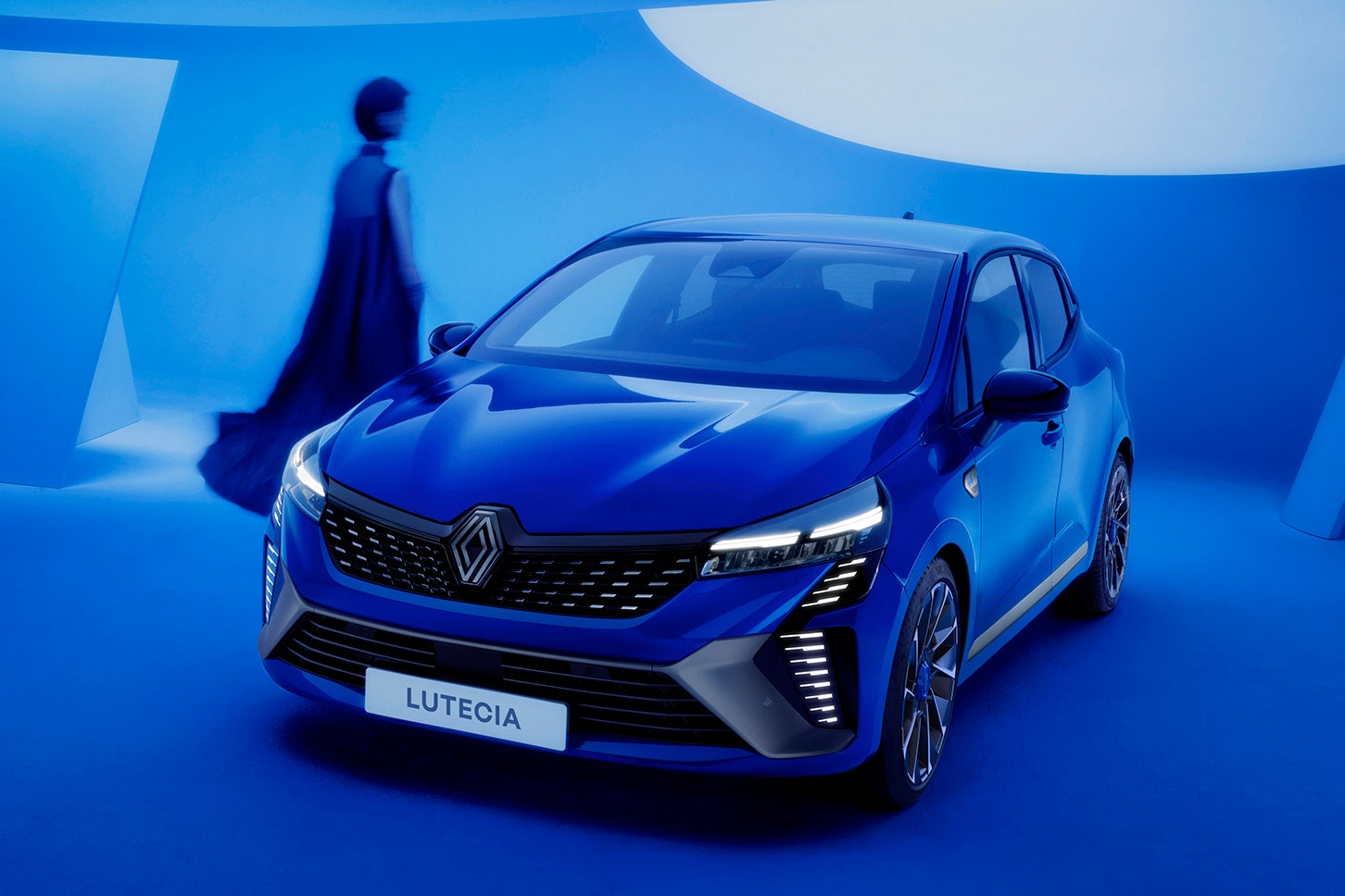 ルノー・ルーテシア エスプリ アルピーヌ フルハイブリッドE-TECH｜Renault Lutecia Esprit Alpine Full Hybrid E-TECH