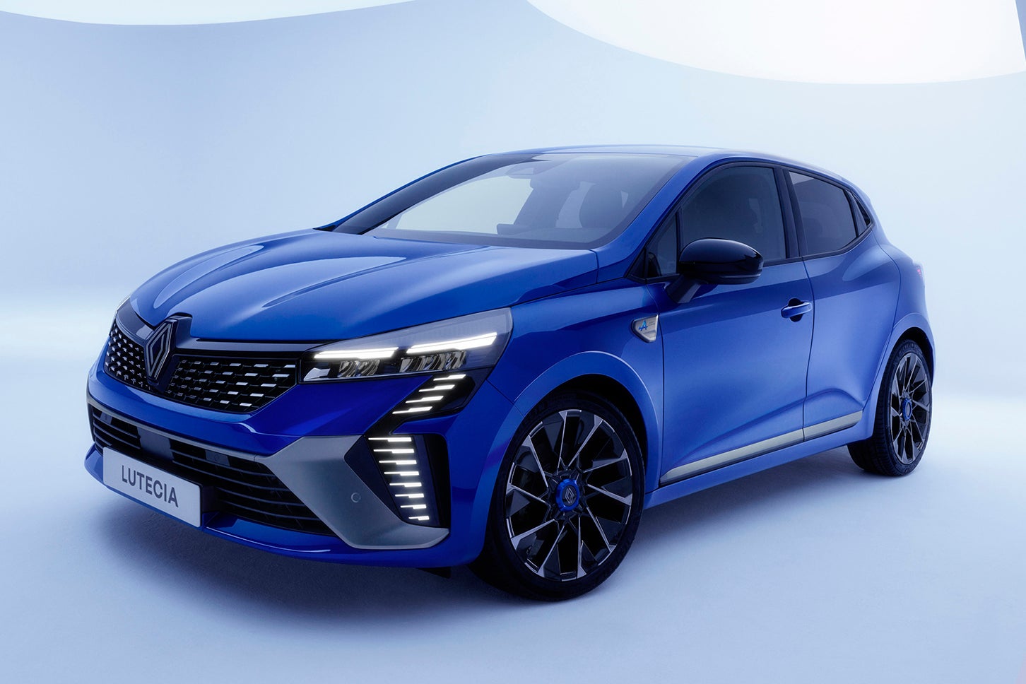 ルノー・ルーテシア エスプリ アルピーヌ フルハイブリッドE-TECH｜Renault Lutecia Esprit Alpine Full Hybrid E-TECH