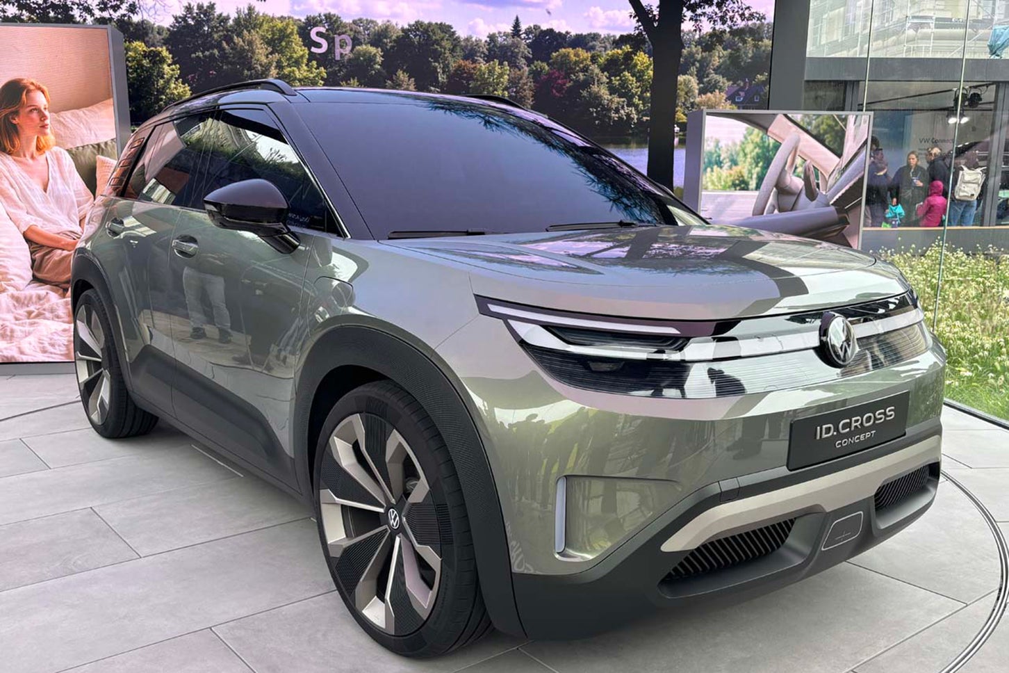 電動コンパクトSUVの新型「ID.CROSS Concept」。量産モデル「ID.CROSS」は2026年末の発売を予定