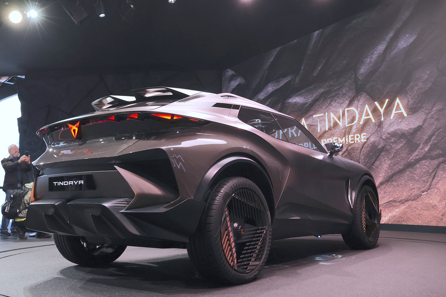 「クプラ・ティンダヤ」