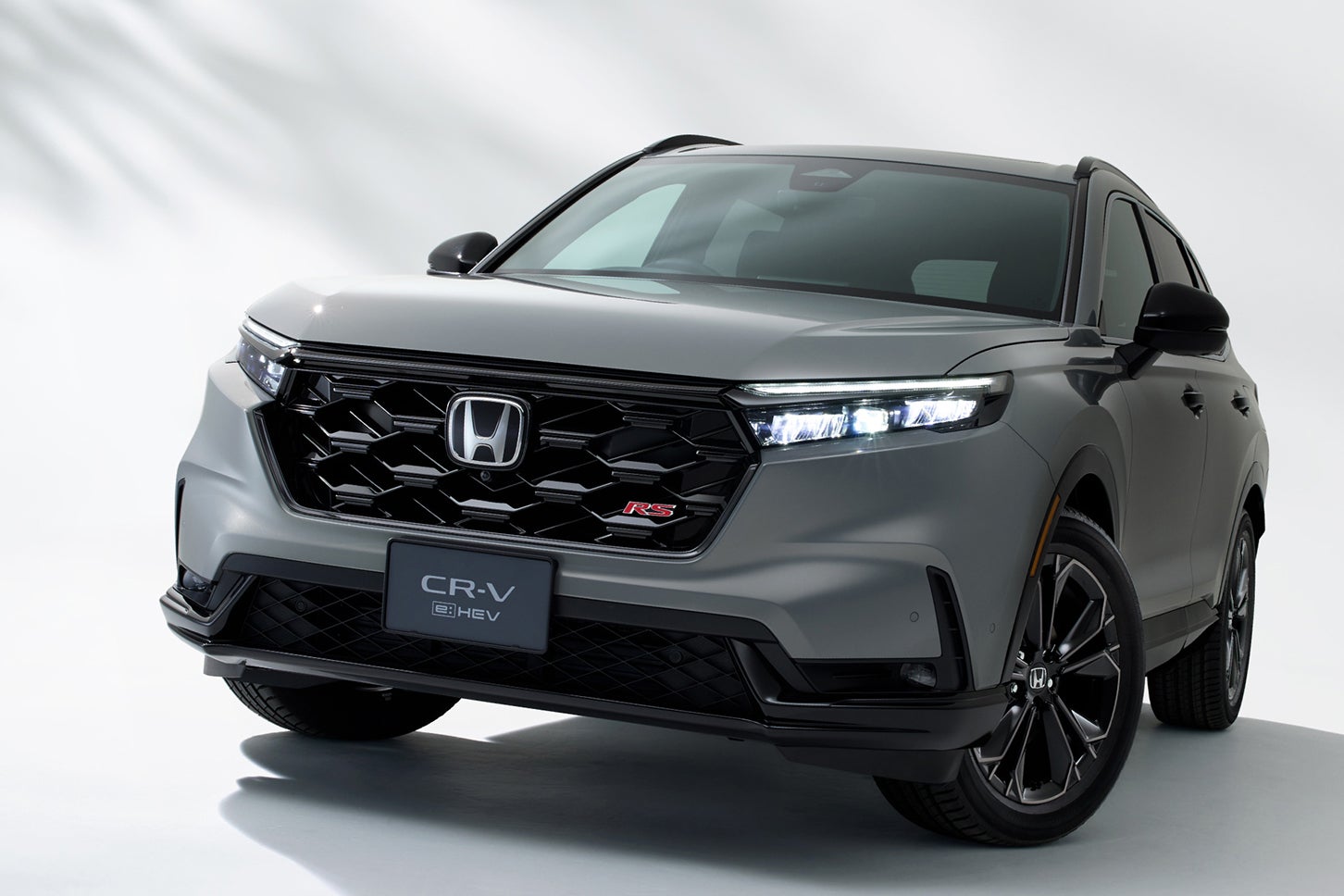 ホンダCR-V e:HEV RSブラックエディション（市販予定モデル）｜Honda CR-V e:HEV RS Black Edition（prototype）