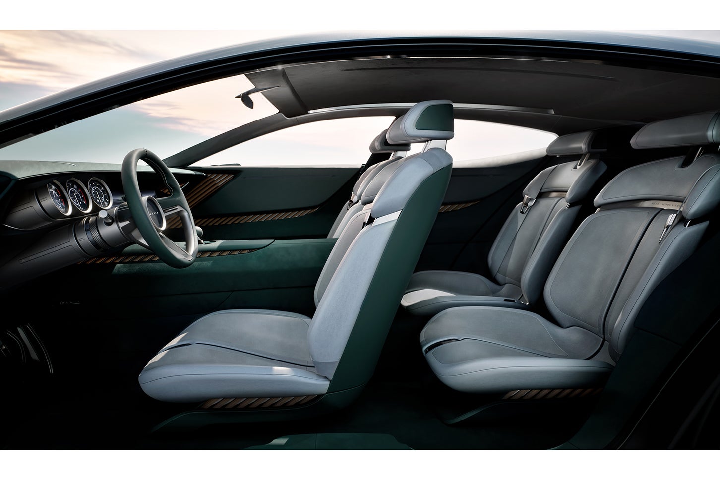 マツダ・ビジョン クロスクーペ｜Mazda Vision X-Coupe