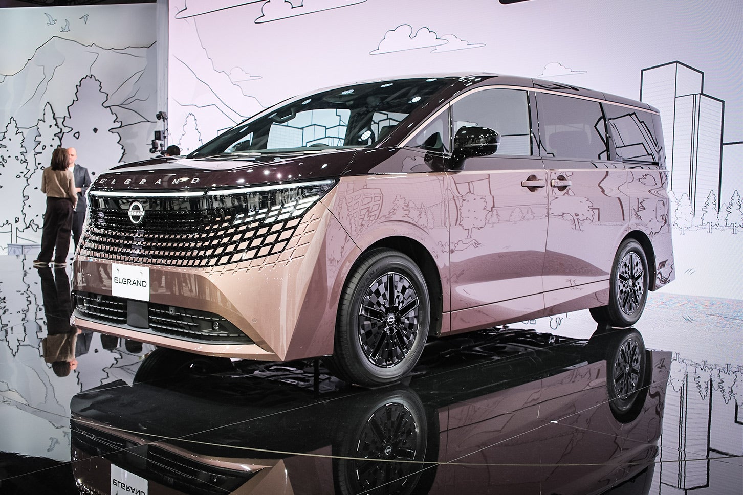 日産エルグランド｜Nissan Elgrand