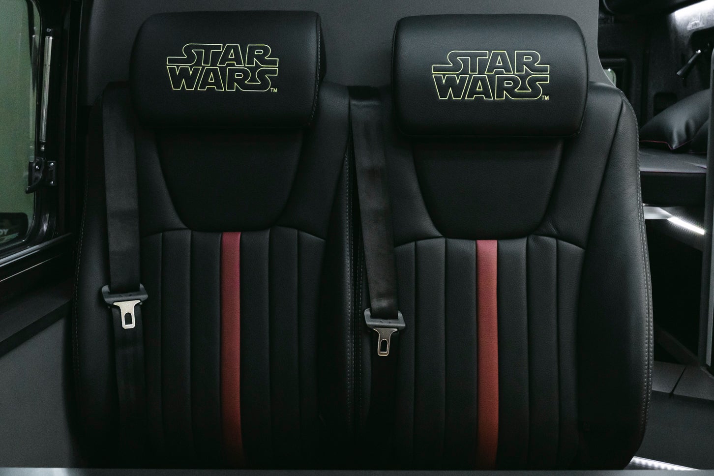 ジャパンモビリティショー2025に展示された「DA VINCI 6.0〈STAR WARS〉EDITION」