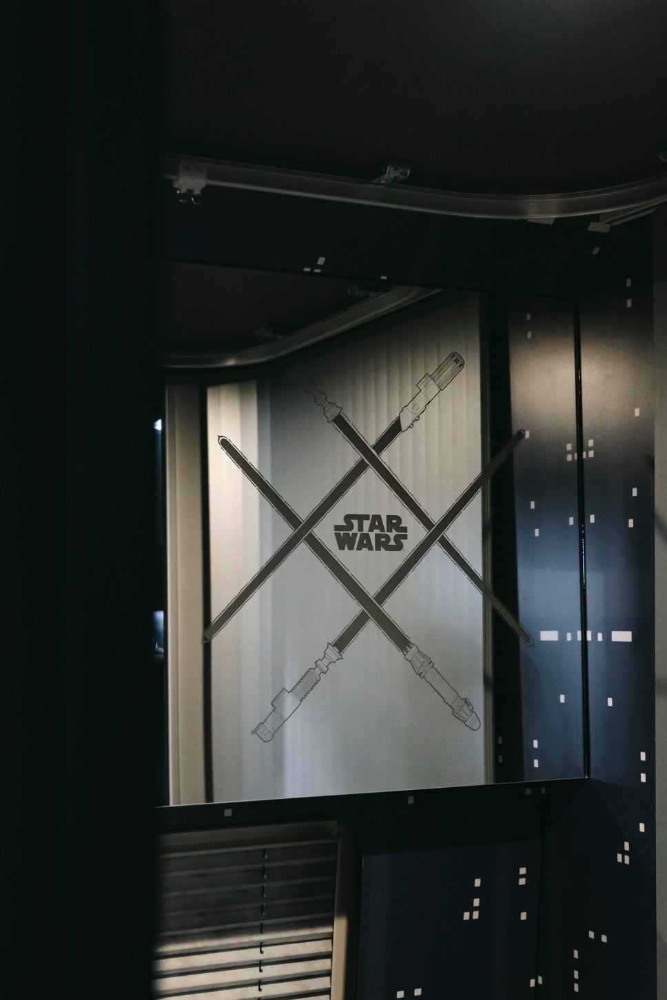 ジャパンモビリティショー2025に展示された「DA VINCI 6.0〈STAR WARS〉EDITION」