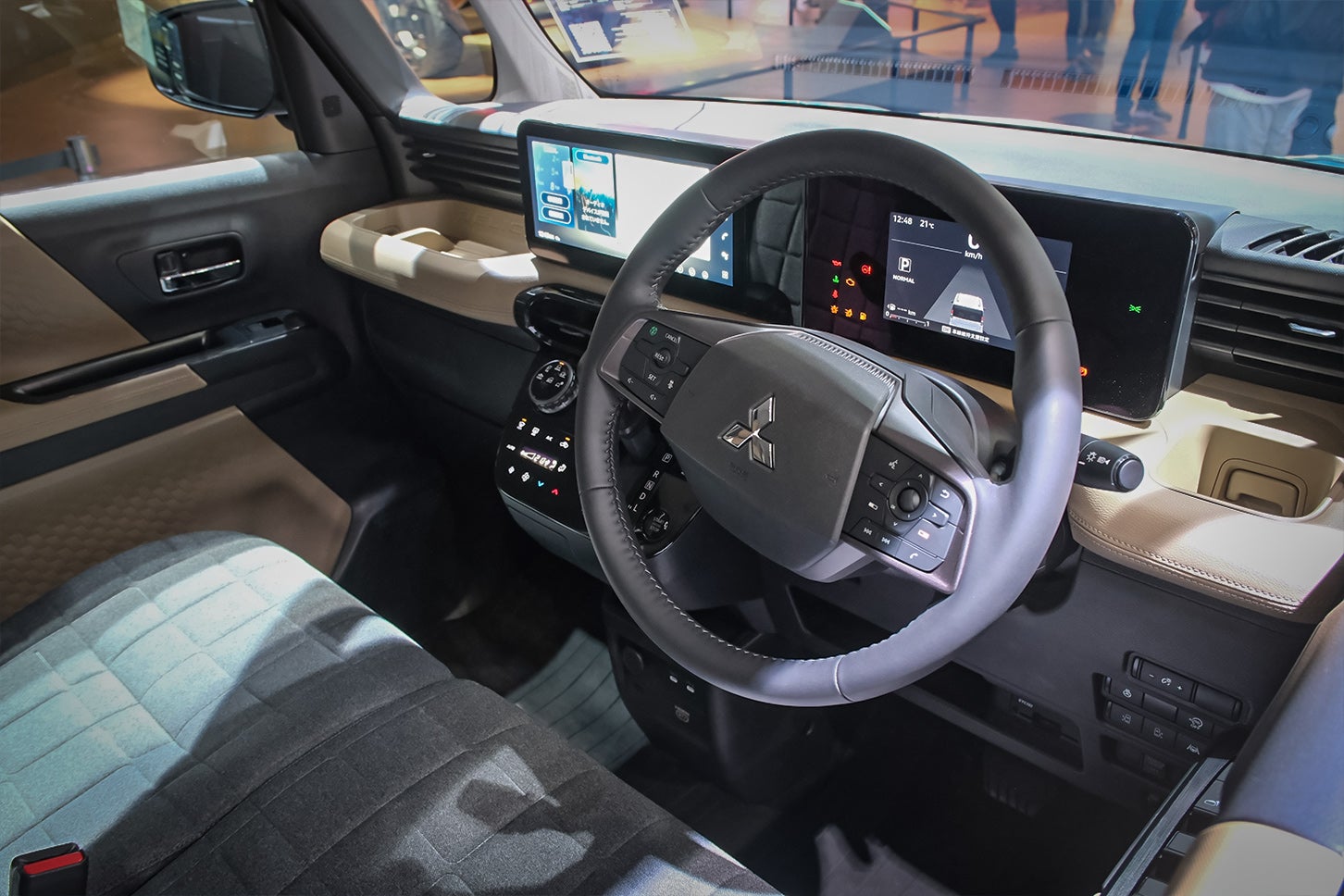 三菱デリカミニ|Mitsubishi Delica Mini