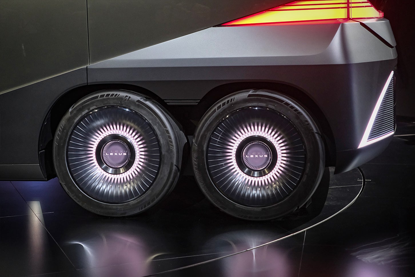 レクサスLSコンセプト｜Lexus LS Concept