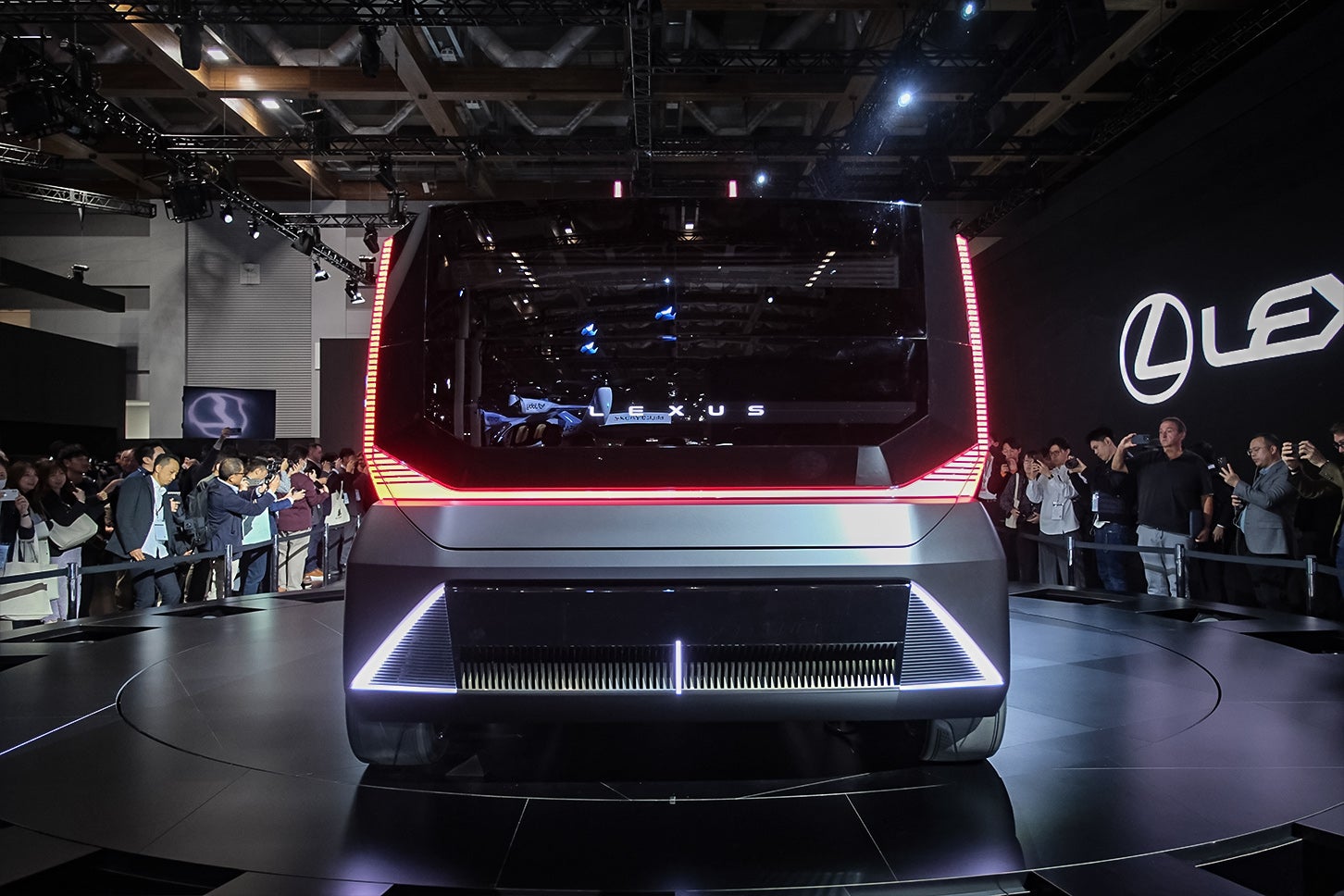 レクサスLSコンセプト｜Lexus LS Concept