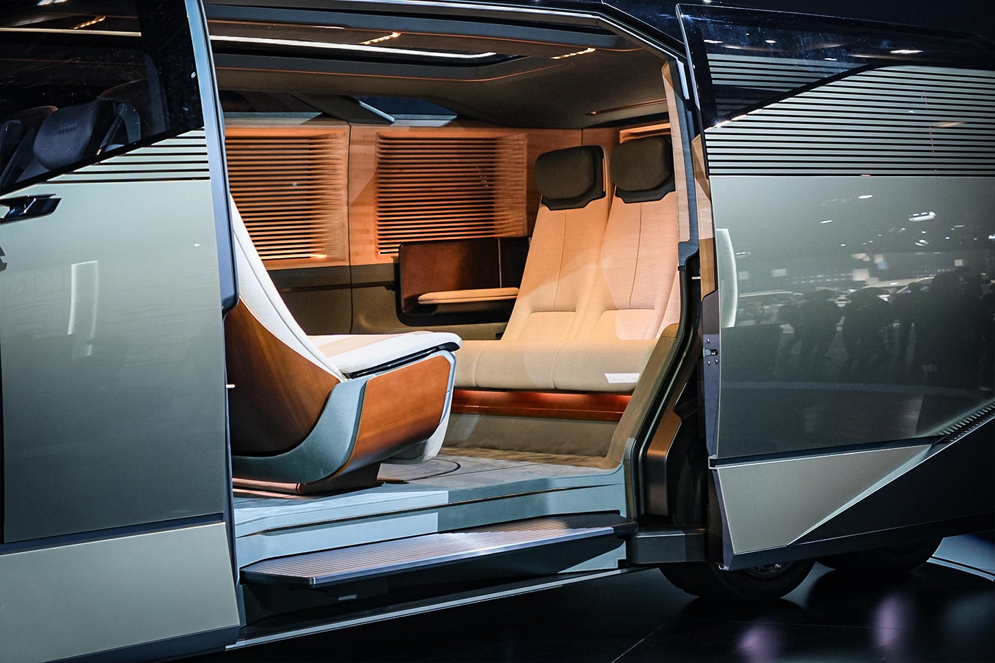 レクサスLSコンセプト|Lexus LS Concept