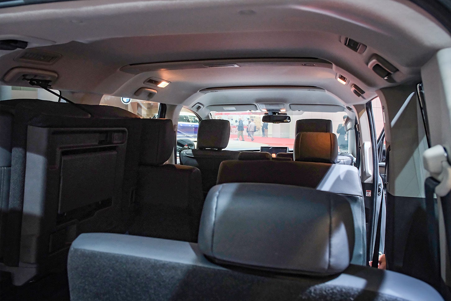 三菱デリカD:5｜Mitsubishi Delica D:5