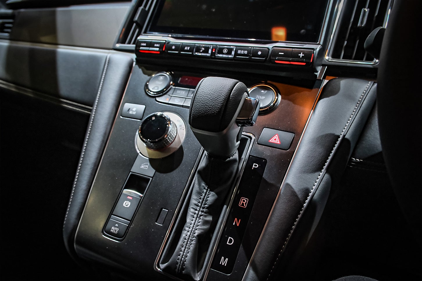 三菱デリカD:5｜Mitsubishi Delica D:5