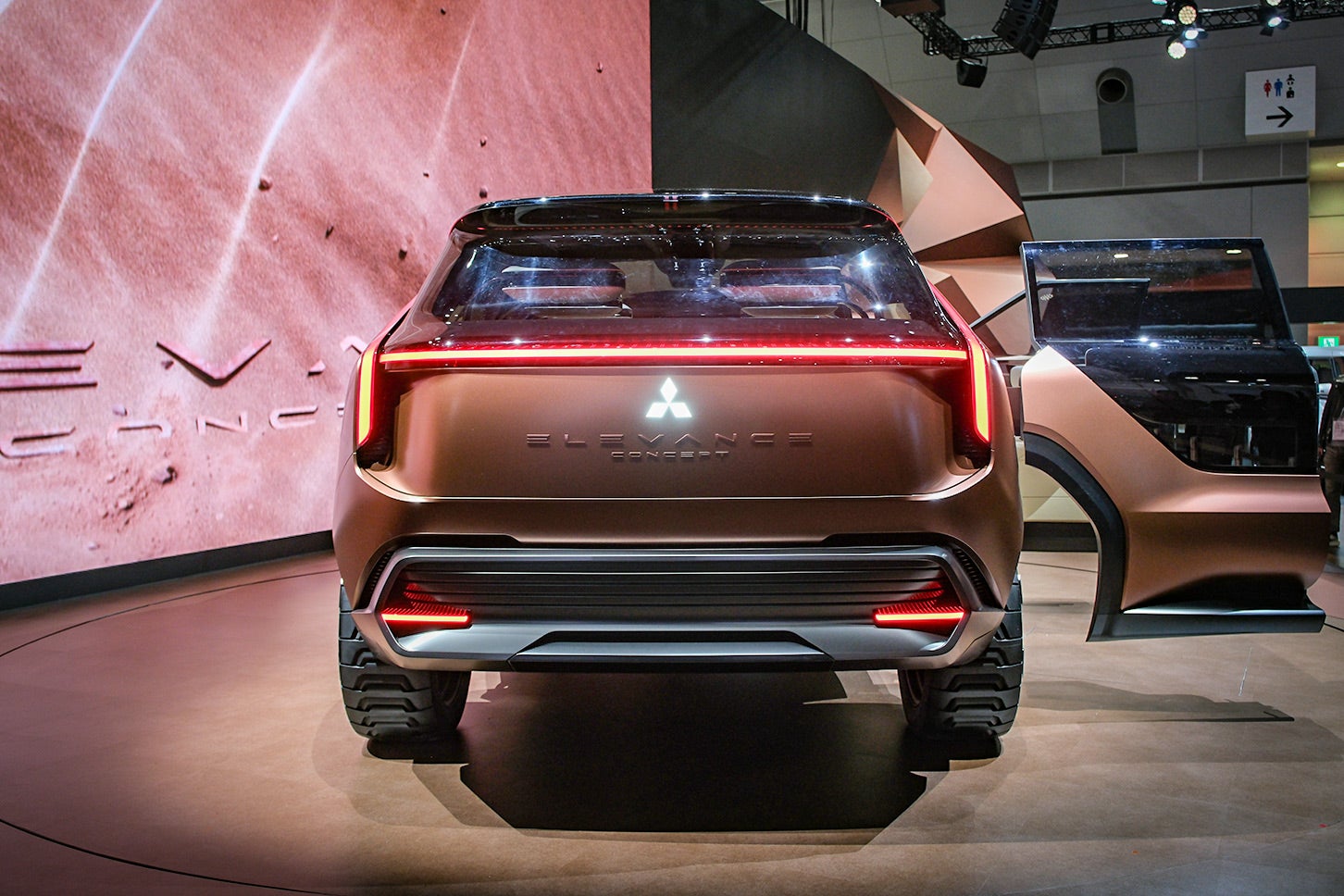 三菱エレバンス コンセプト｜Mitsubishi Elevance Concept