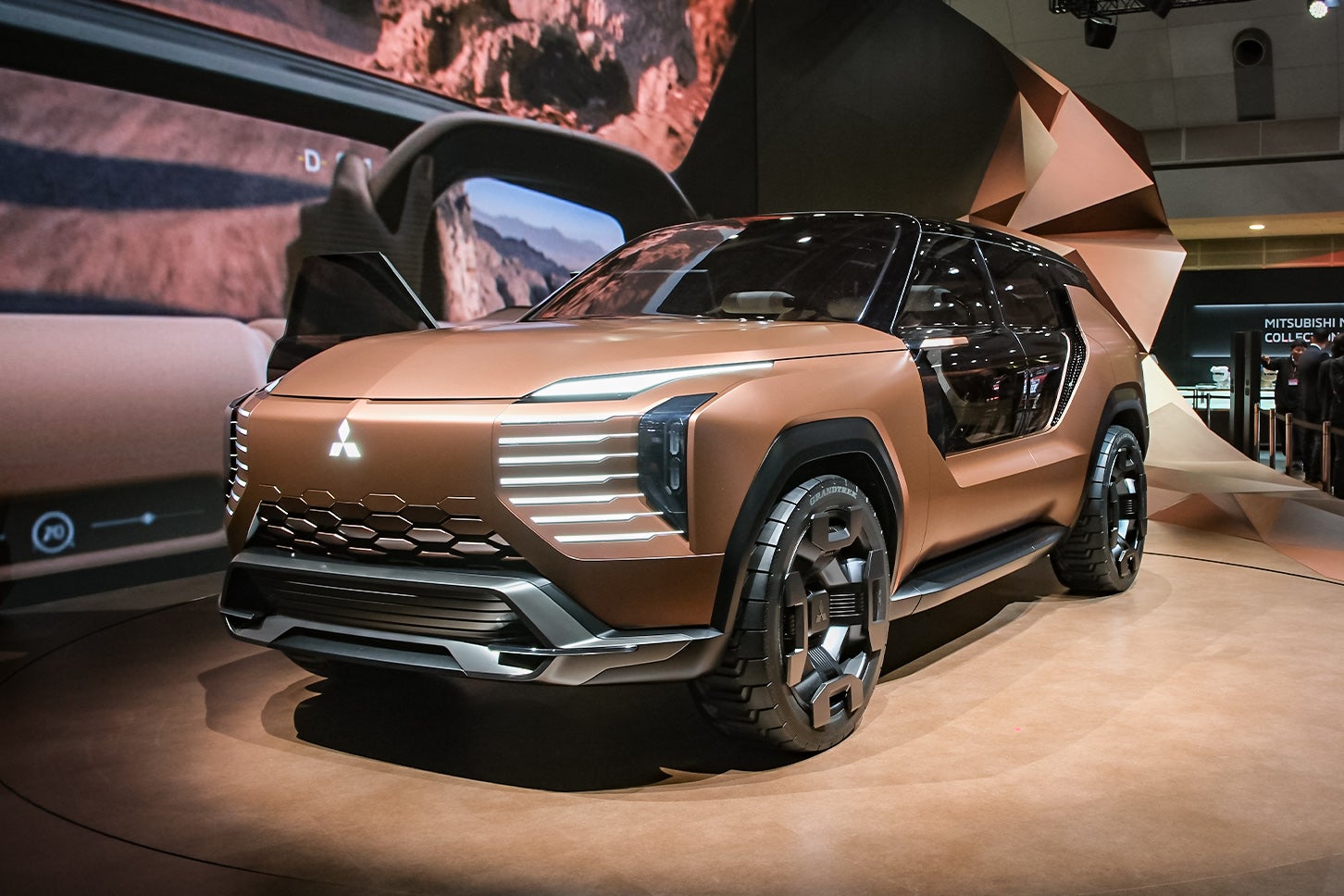 三菱エレバンス コンセプト|Mitsubishi Elevance Concept