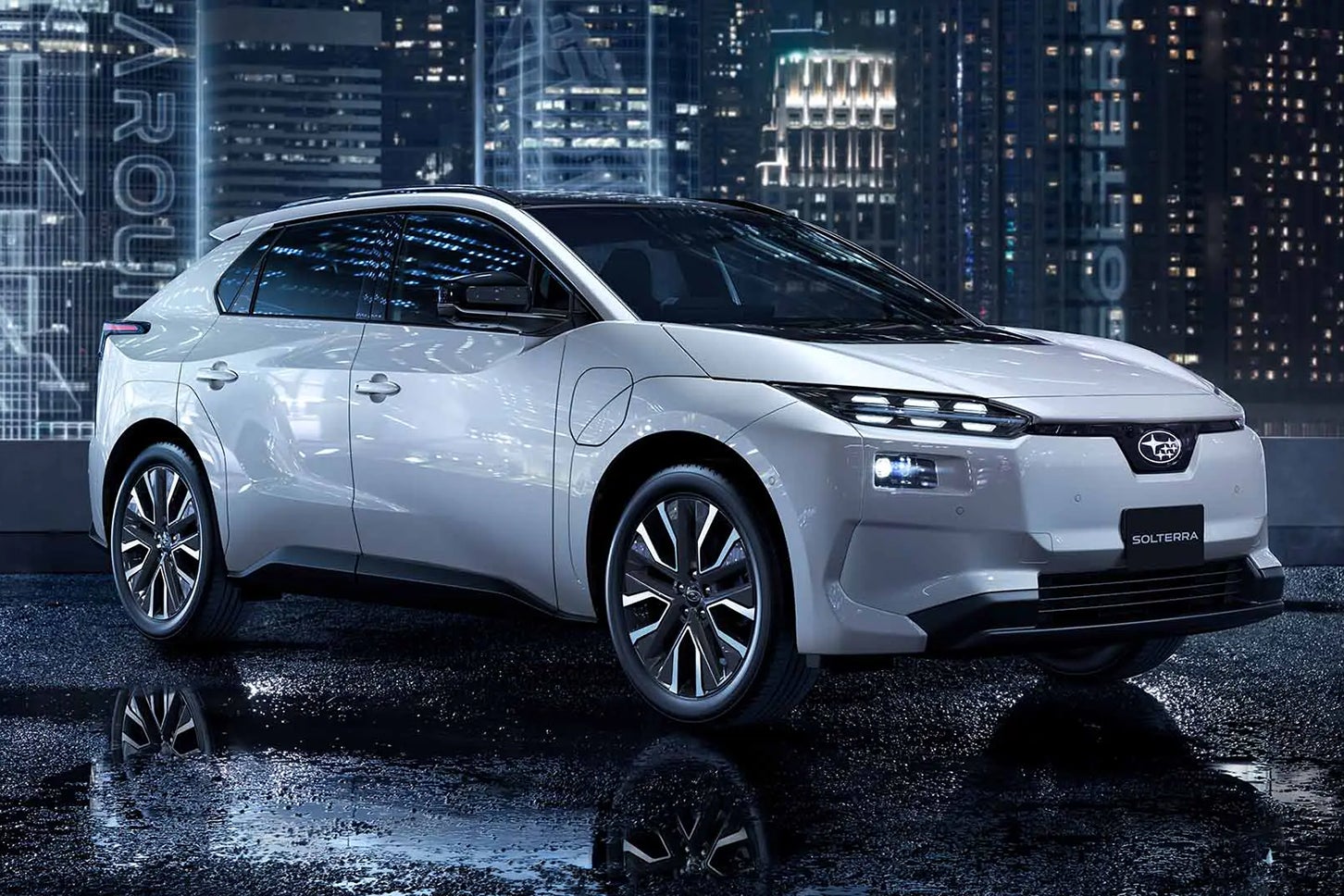 スバル・ソルテラ ET-HS｜Subaru Solterra ET-HS