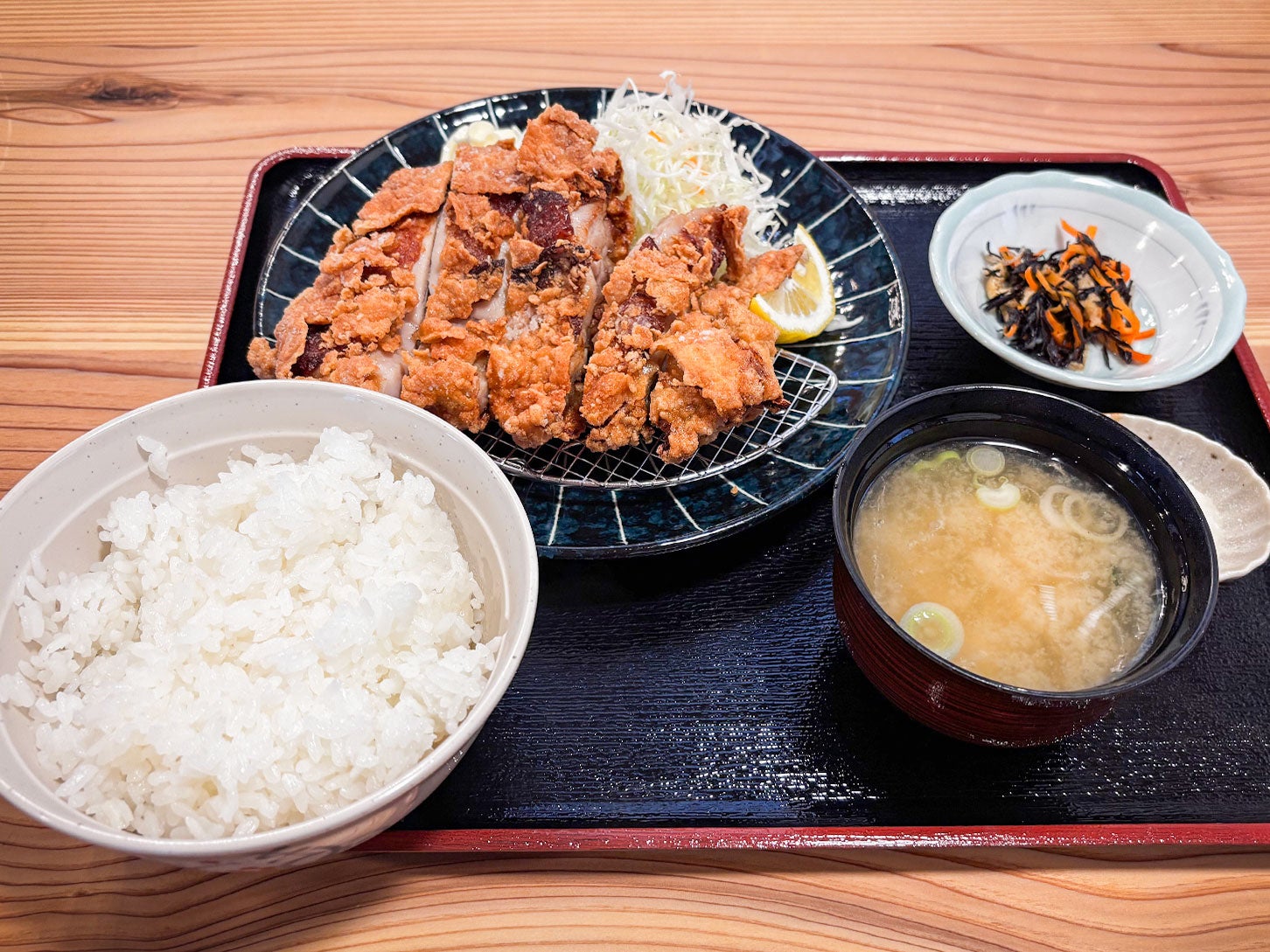 「山賊焼き定食」はプレオープンの時に一番人気でした！