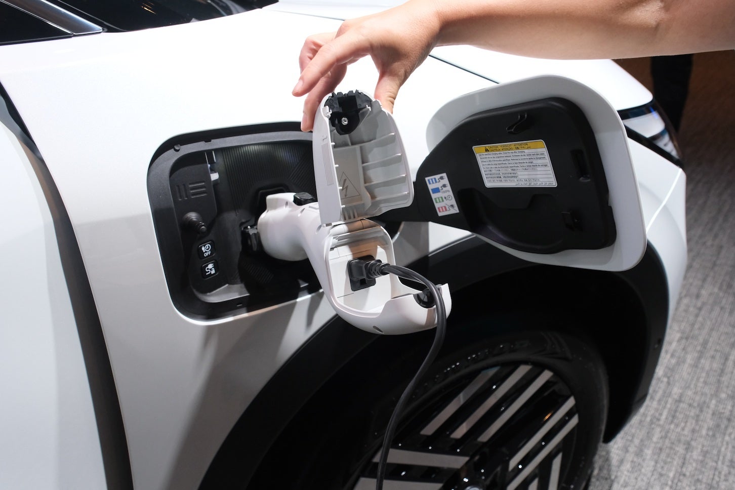 日産リーフ｜Nissan Leaf