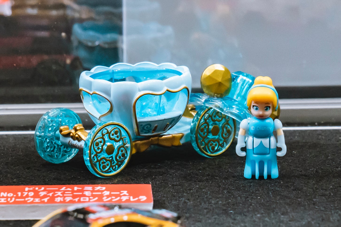 JMS2025にて先行販売されたドリームトミカ No.179 ディズニーモータース ジュエリーウェイ ポティロン シンデレラ