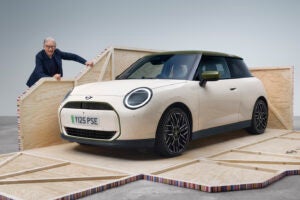 MINIポール・スミス エディションとポール・スミス氏