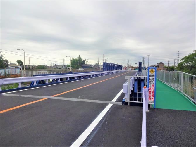 さいたま春日部線の岩槻橋。