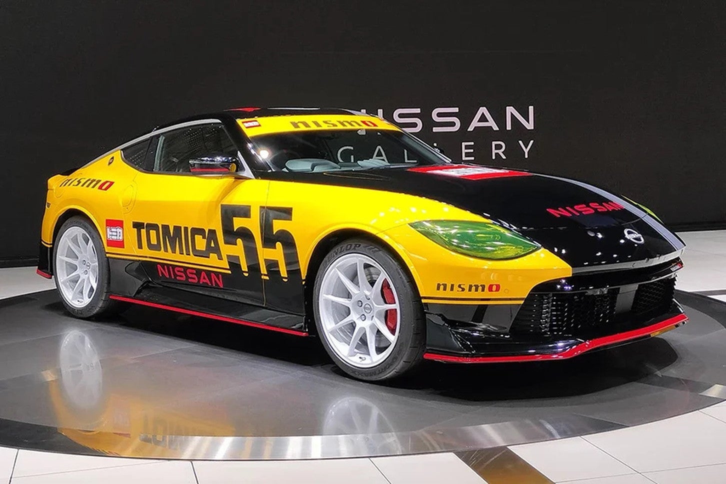 トミカ55周年自動車メーカーコラボプロジェクト｜日産 フェアレディZ NISMO