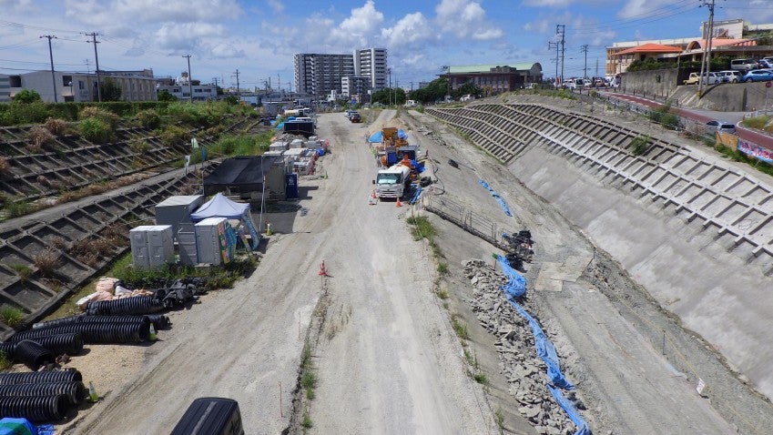 工事が進む南風原バイパス