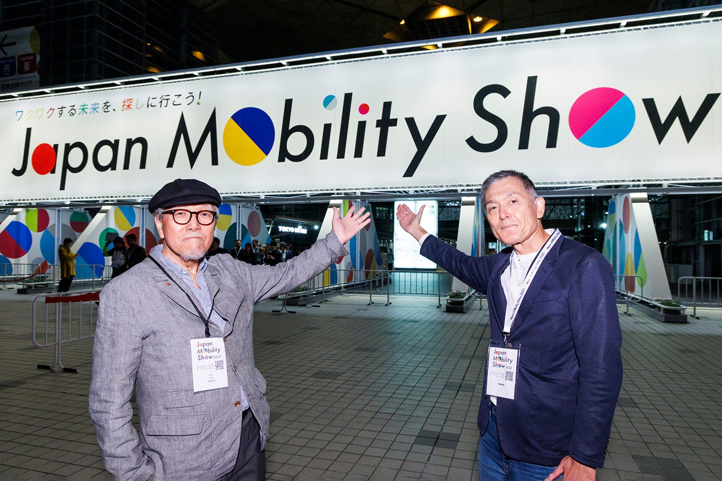 モータージャーナリストの吉田 匠（左）と今尾直樹（右）が、ジャパンモビショー2025の見どころを解説します