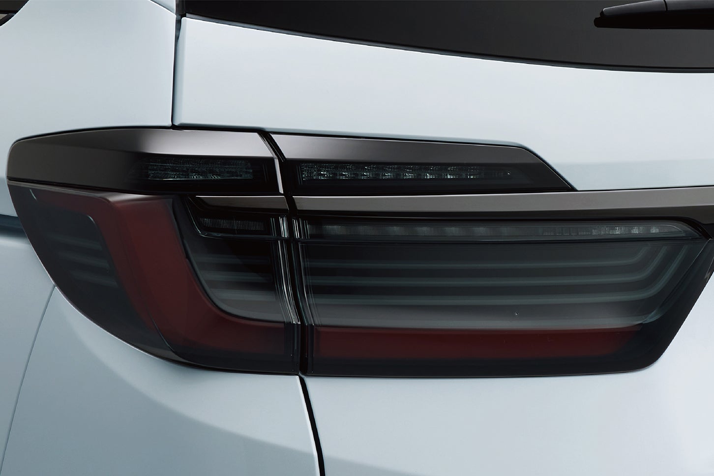 ホンダ・オデッセイe:HEVアブソルート・EXブラックエディション｜Honda Odyssey e:HEV Absolute・EX Black Edition