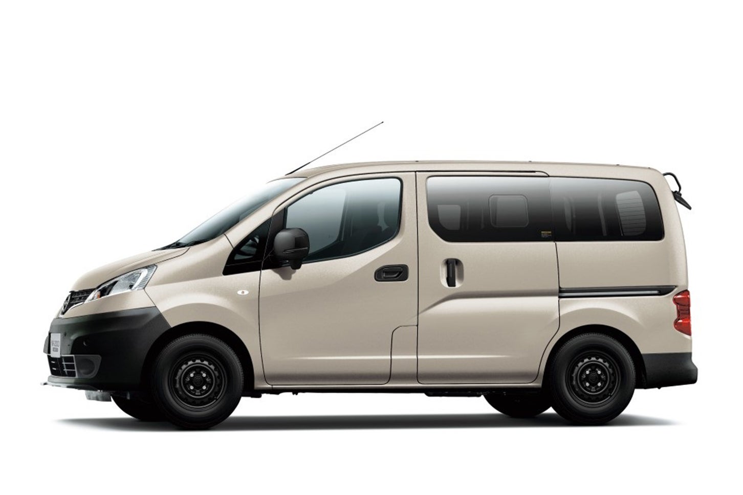 日産NV200バネット アウトドア ブラックエディション｜Nissan NV200 Vanette Outdoor Black Edition
