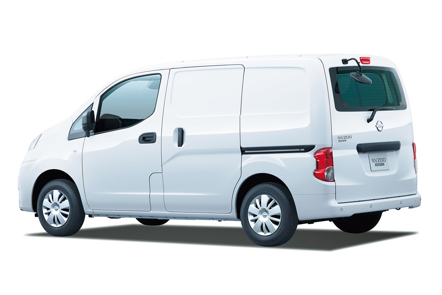 日産NV200バネット ワークユースビークル 外装VX仕様ルートバン