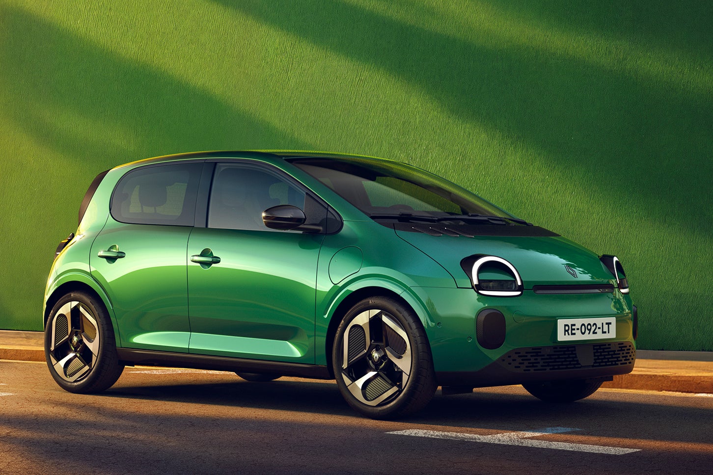 ルノー・トゥインゴE-テック エレクトリック｜Renault Twingo E-Tech Electric