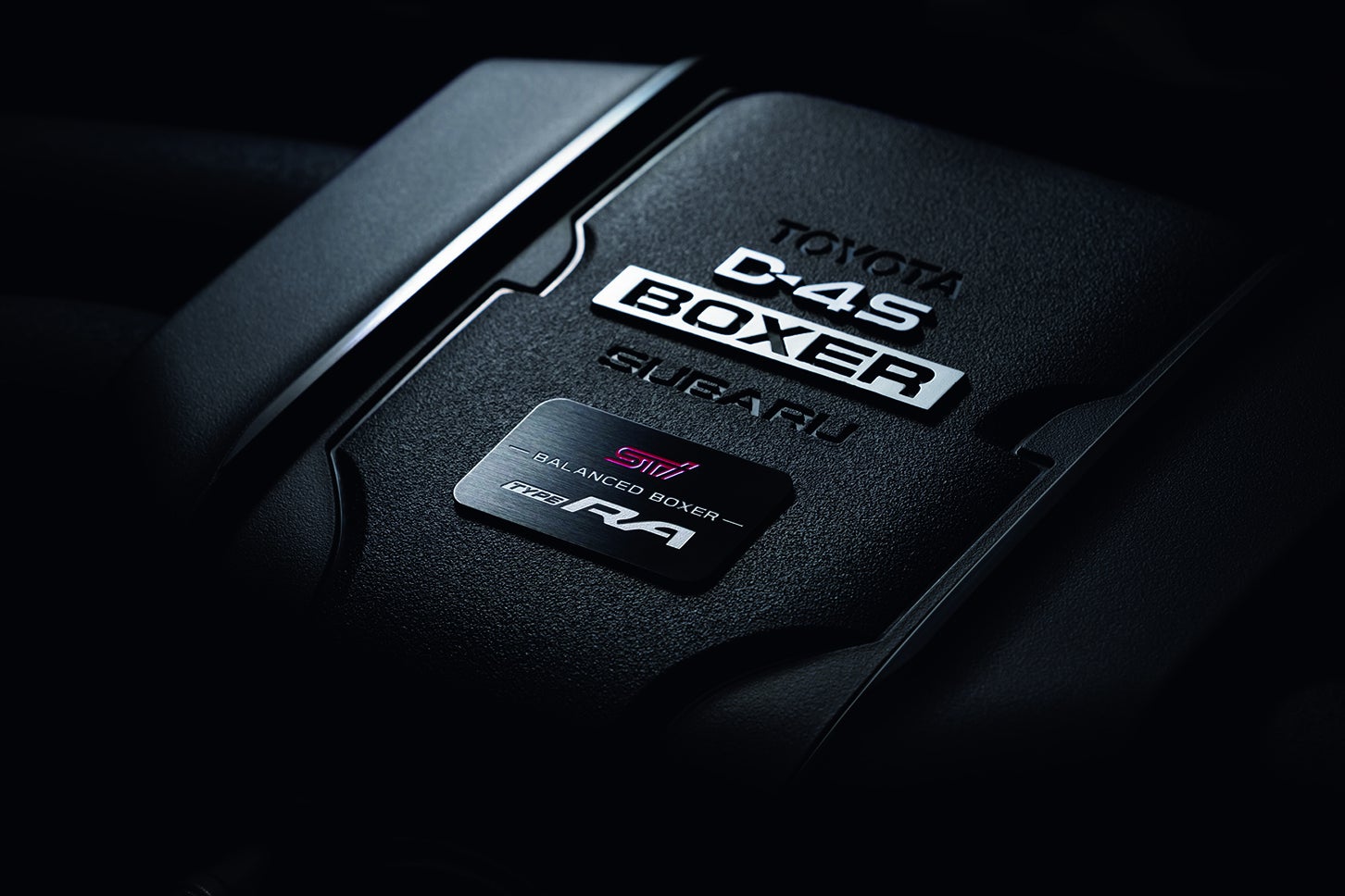 スバルBRZ STIスポーツ・タイプRA｜STI & TYPE RAロゴ入り専用プレート