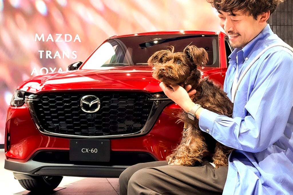 たなかさま専用 マツダがドッグカフェをオープン⁉︎ 東京・表参道の「MAZDA TRANS