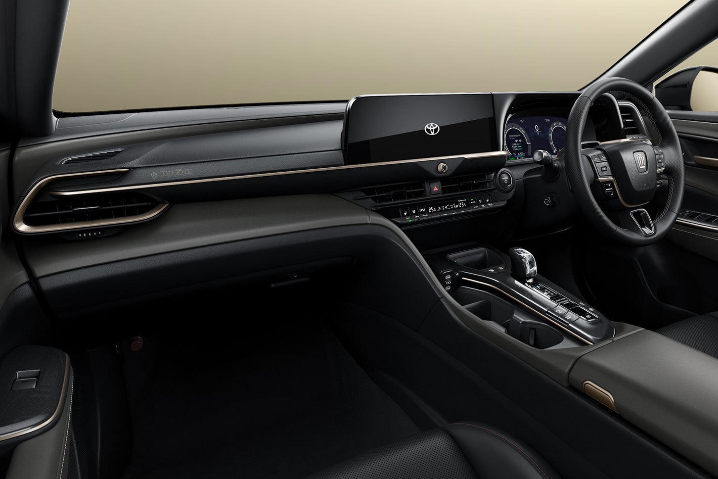 トヨタ・クラウン エステート“THE 70th”｜特別設定内装色ブラックラスター