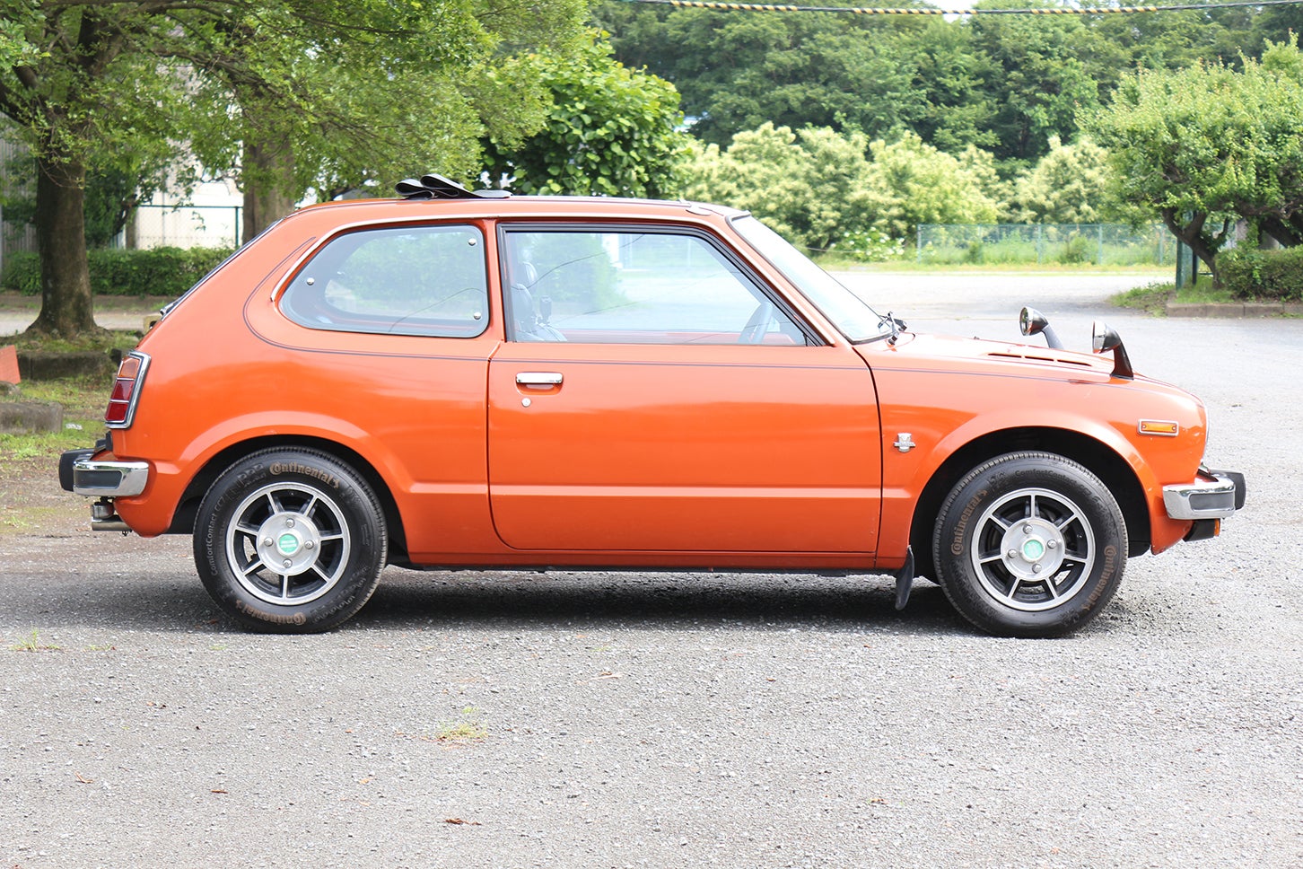 ホンダS800やN360にも惹かれたけどシビックRSをチョイス！━━ハッサンの「ワカモノ旧車オーナー探訪記」Vol.06