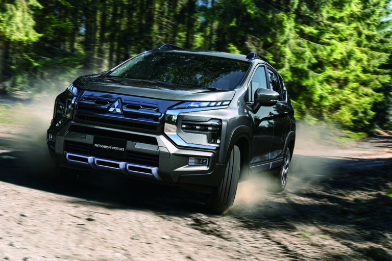 三菱エクスパンダークロス｜Mitsubishi Xpander Cross