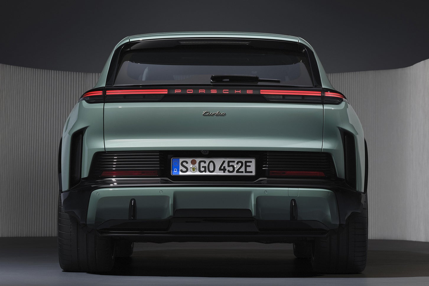 ポルシェ・カイエン・ターボ・エレクトリック｜Porsche Cayenne Turbo Electric