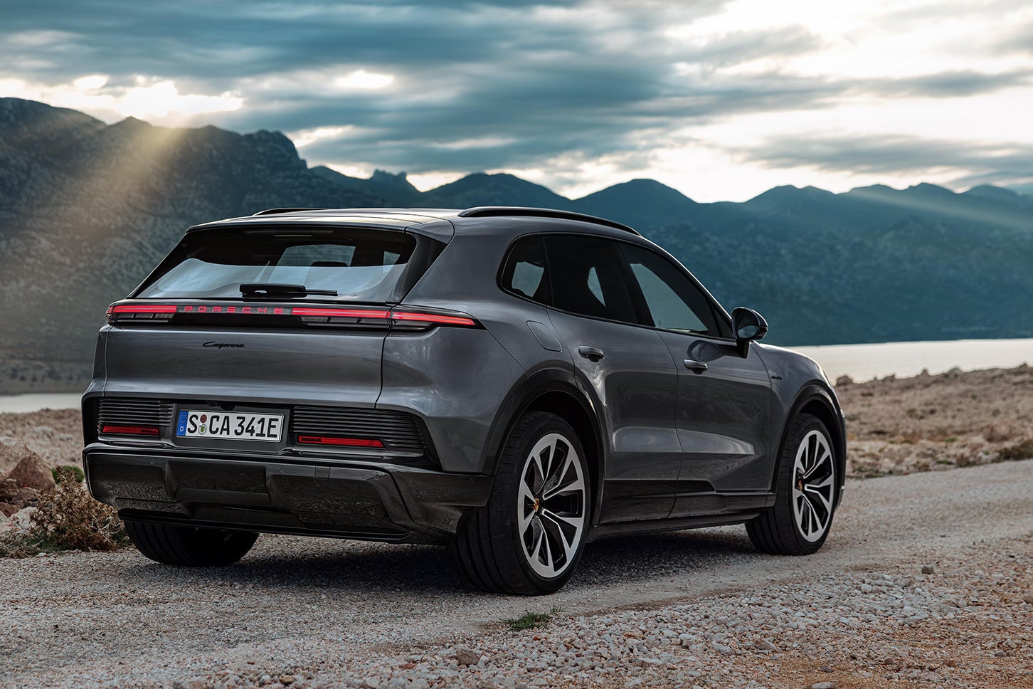 ポルシェ・カイエン・エレクトリック｜Porsche Cayenne Electric