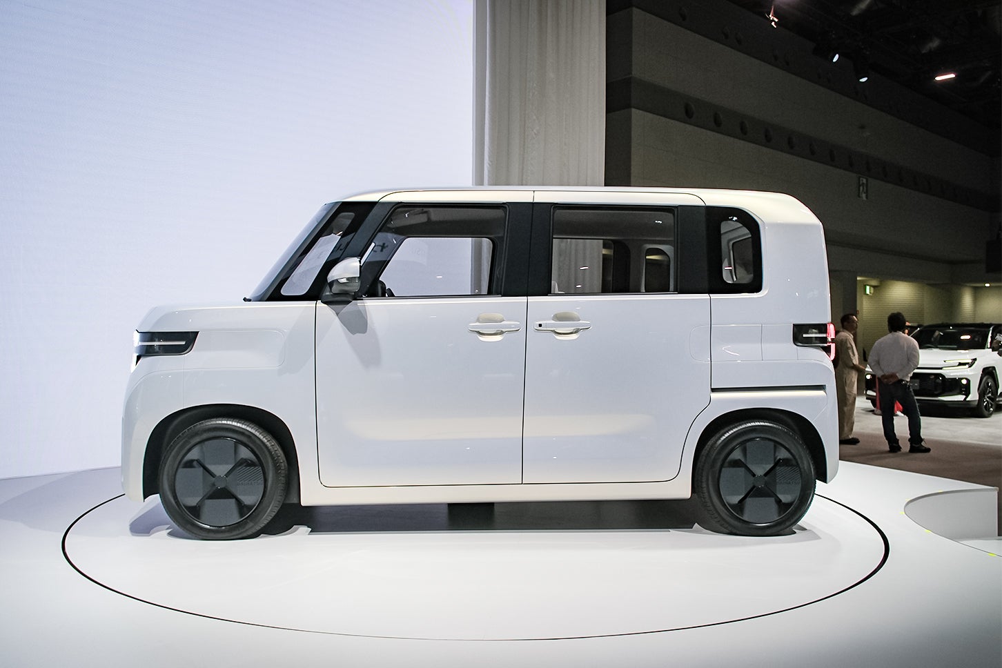 ダイハツ Kビジョン｜Daihatsu K-VISION