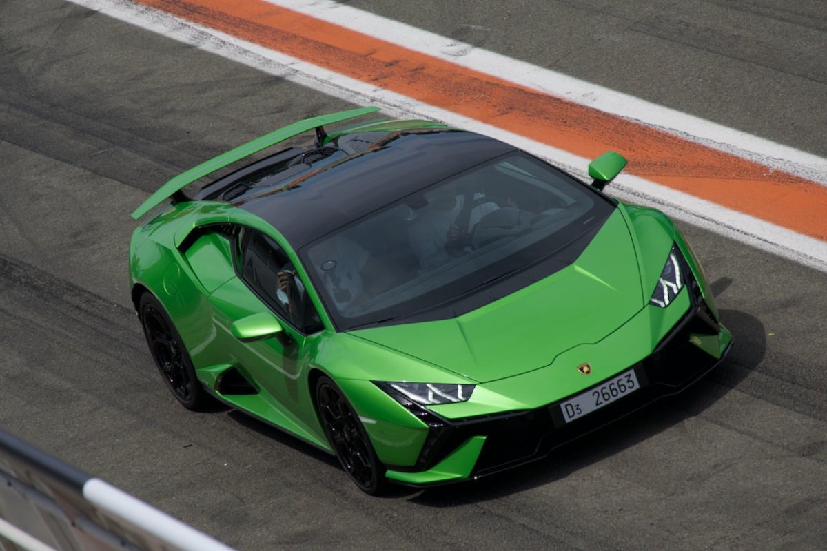 スペイン・バレンシアのサーキットを攻める最終型のテクニカ。