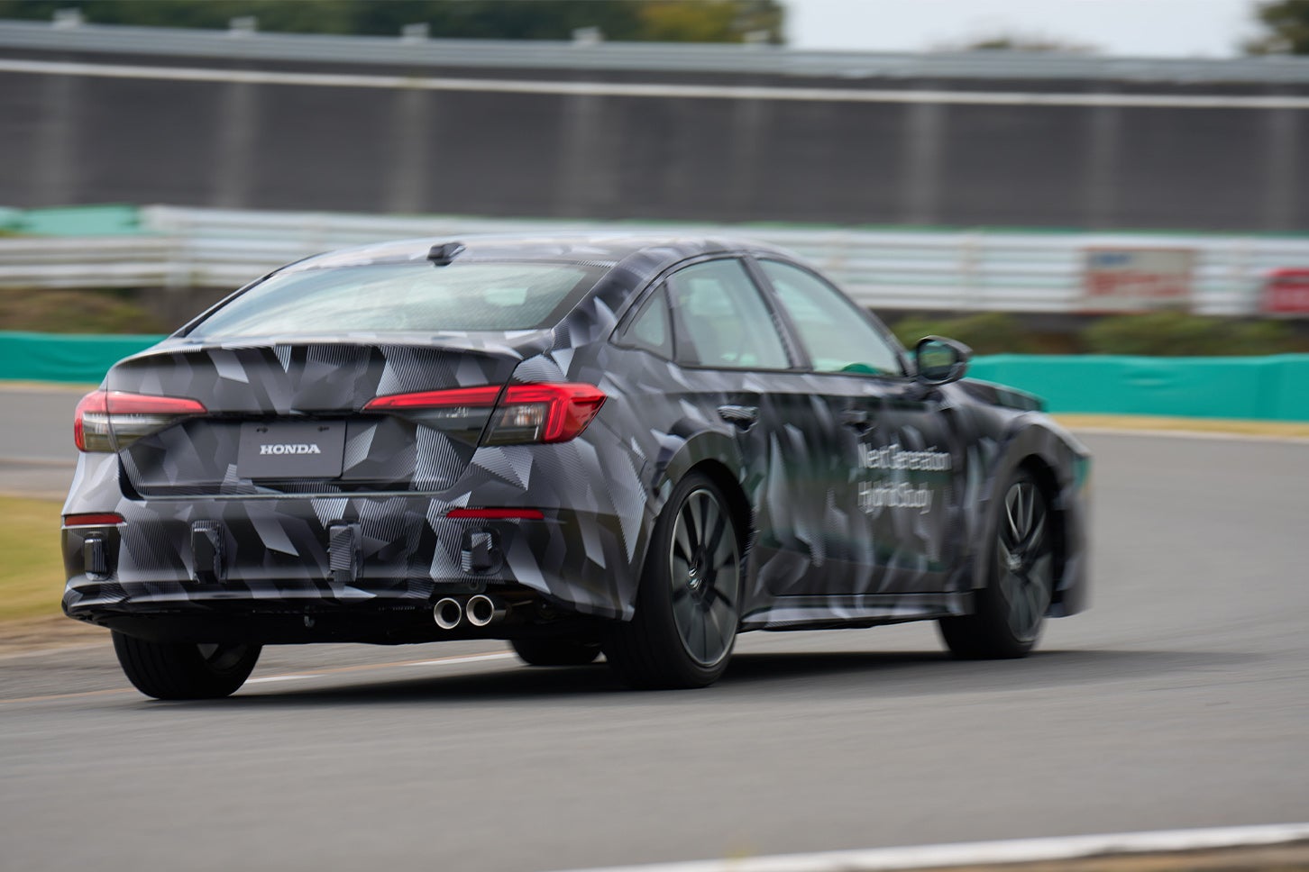 こちらはSuper-ONEと同日に試乗できたホンダの次世代ハイブリッド スタディモデル