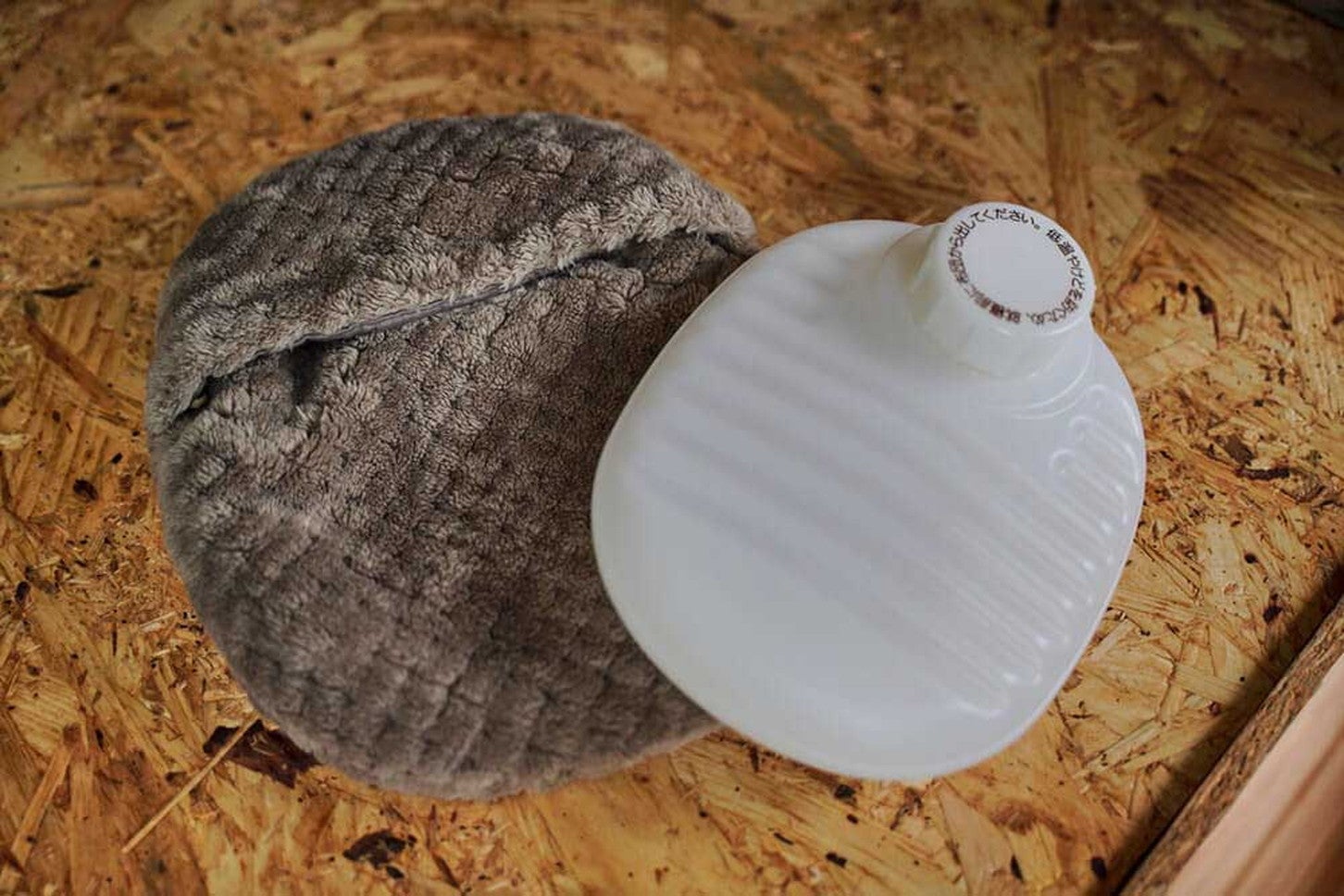 気軽に使える湯たんぽやカイロは充電式もおすすめ