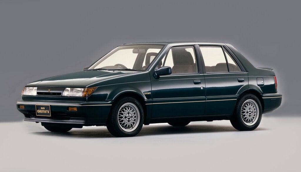 ロータス特製チューンを採用した異色のホットハッチ「いすゞ ジェミニ