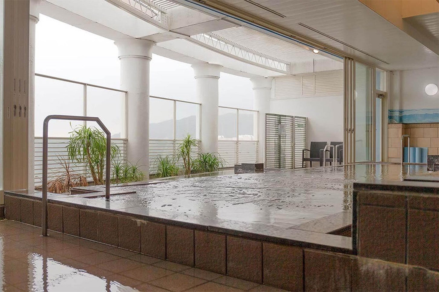 写真提供：道の駅「伊東マリンタウン」