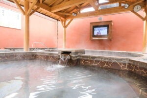 写真提供：道の駅「マイントピア別子」別子温泉～天空の湯～