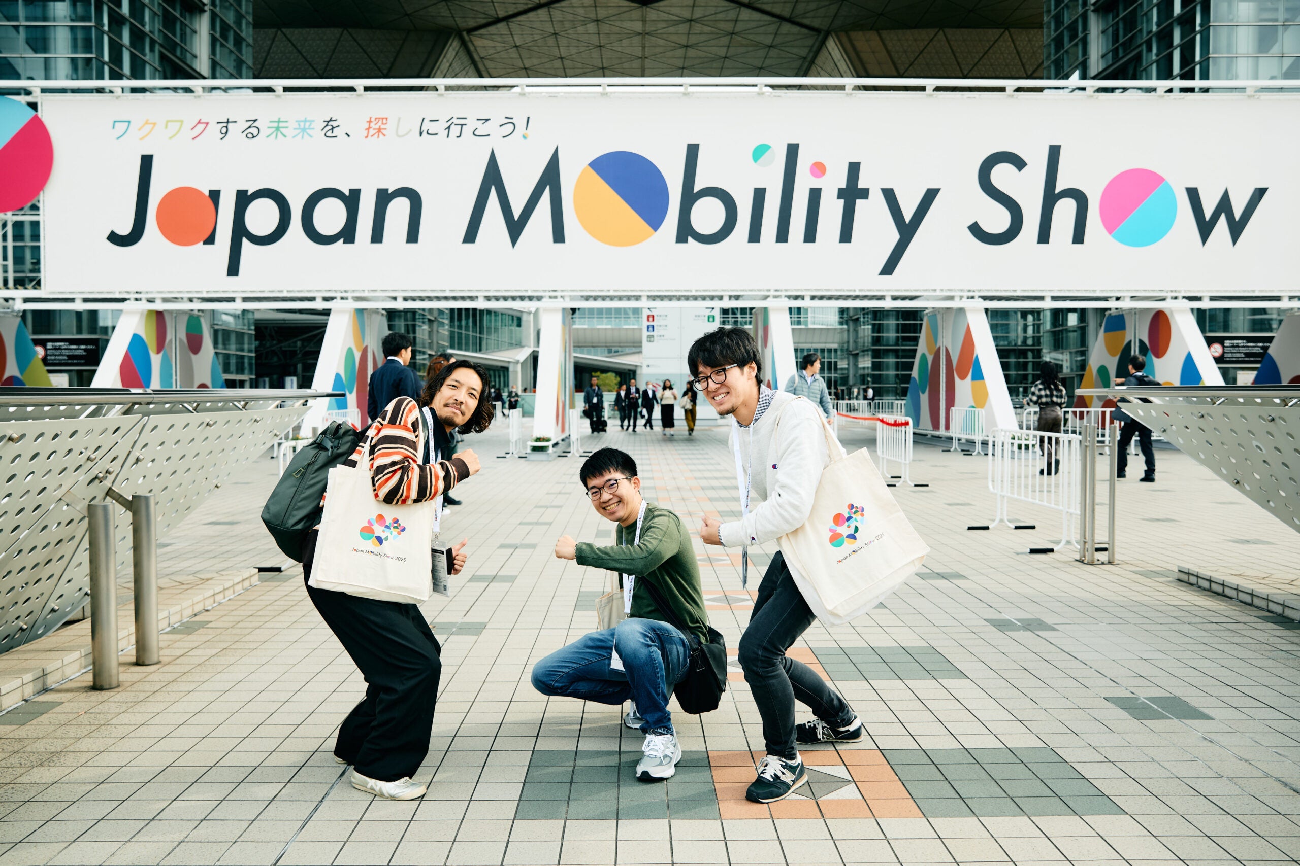 YCSのメンバーは左から、後藤和樹さん（愛車：いすゞ ピアッツァXE）、甲野大輔さん（愛車：ホンダ S2000）、本田浩隆さん（愛車：シトロエン BX19TZi）