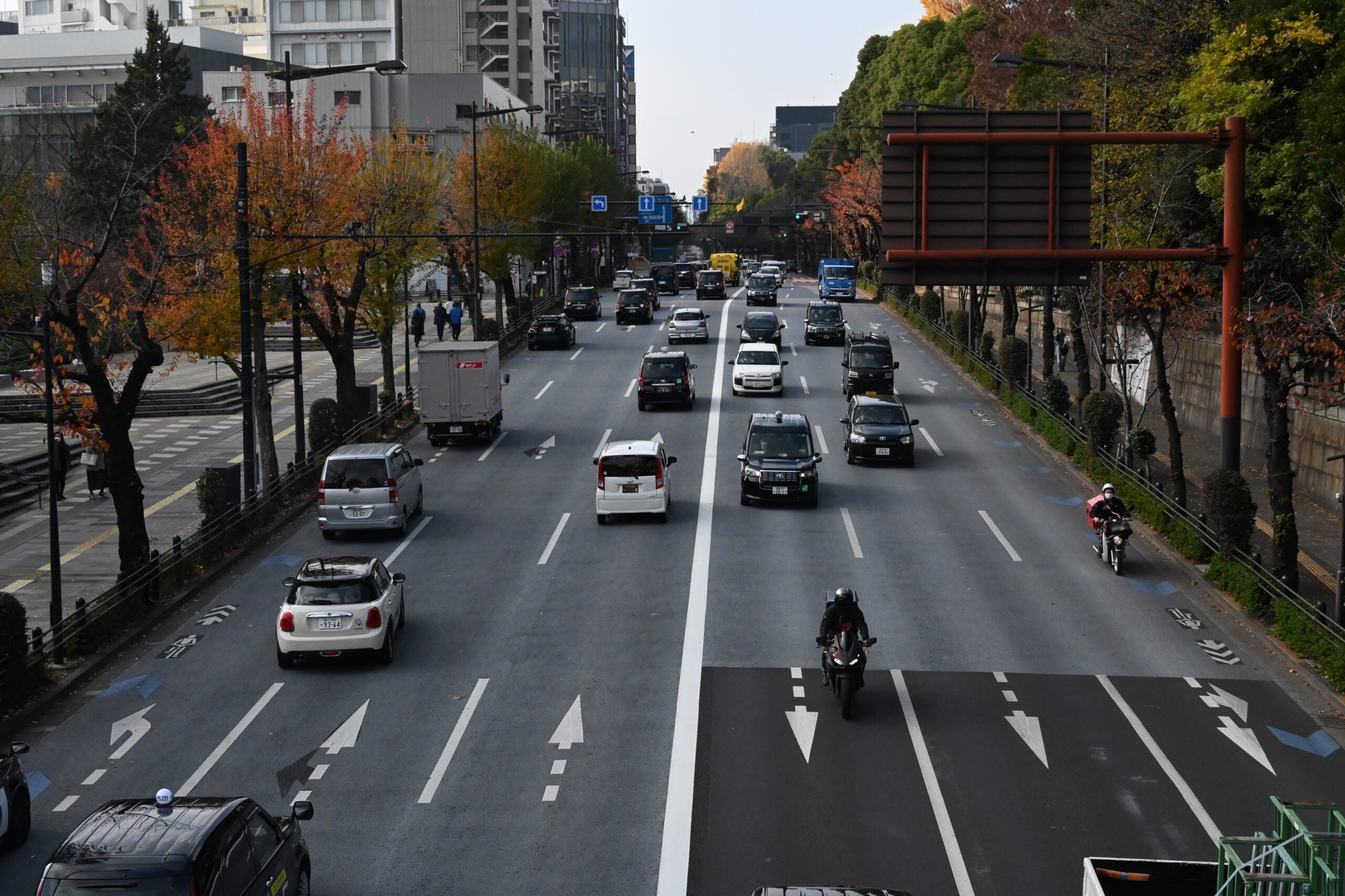 環状第1号線の田安門付近。ここは靖国通りと重複している。